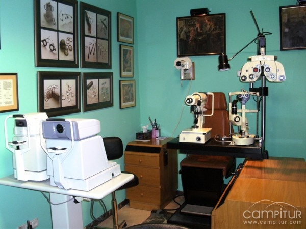 ÓPTICA Y CENTRO AUDITIVO GEMA DOMÍNGUEZ