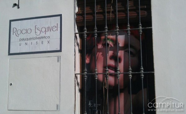 Peluquería y Estética Rocío Esquivel Unisex 