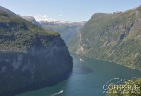 Conferencia Tesoros Geológicos del Planeta Tierra en Peñarroya-Pueblonuevo 