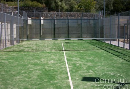 Villaharta ya cuenta con pista de Pádel 
